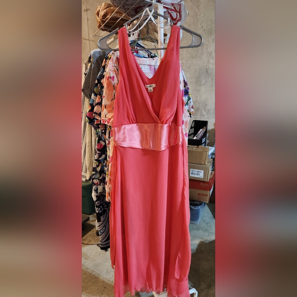 Sleeveless dress